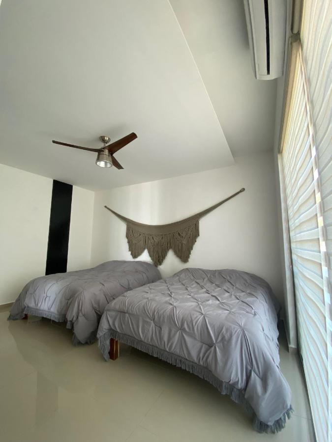 Angelina 28 Beachfront And Family Apartments - Modern And Relaxing Long Stays - 20 Min From Cancun Airport Puerto Morelos Exterior foto